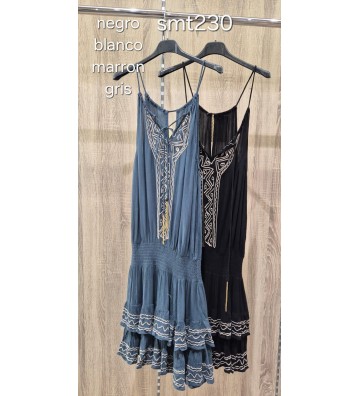 VESTIDO CORTO BORDADO...