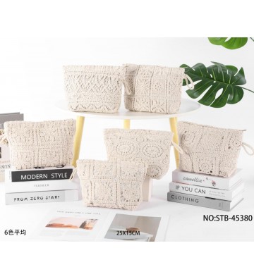 NECESER CROCHET STB45380