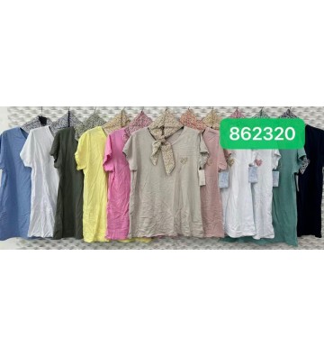 CAMISETA LISA CON PAÑUELO...