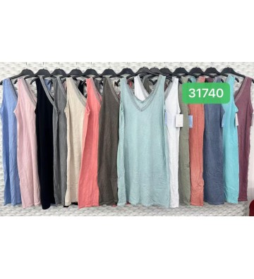 VESTIDO LISO C/PICO DORADO...