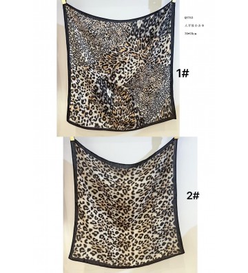PAÑUELO 70*70 QY753